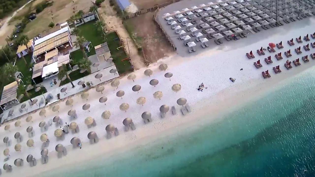 Dionisis Apartments Ajía Effimía Kültér fotó