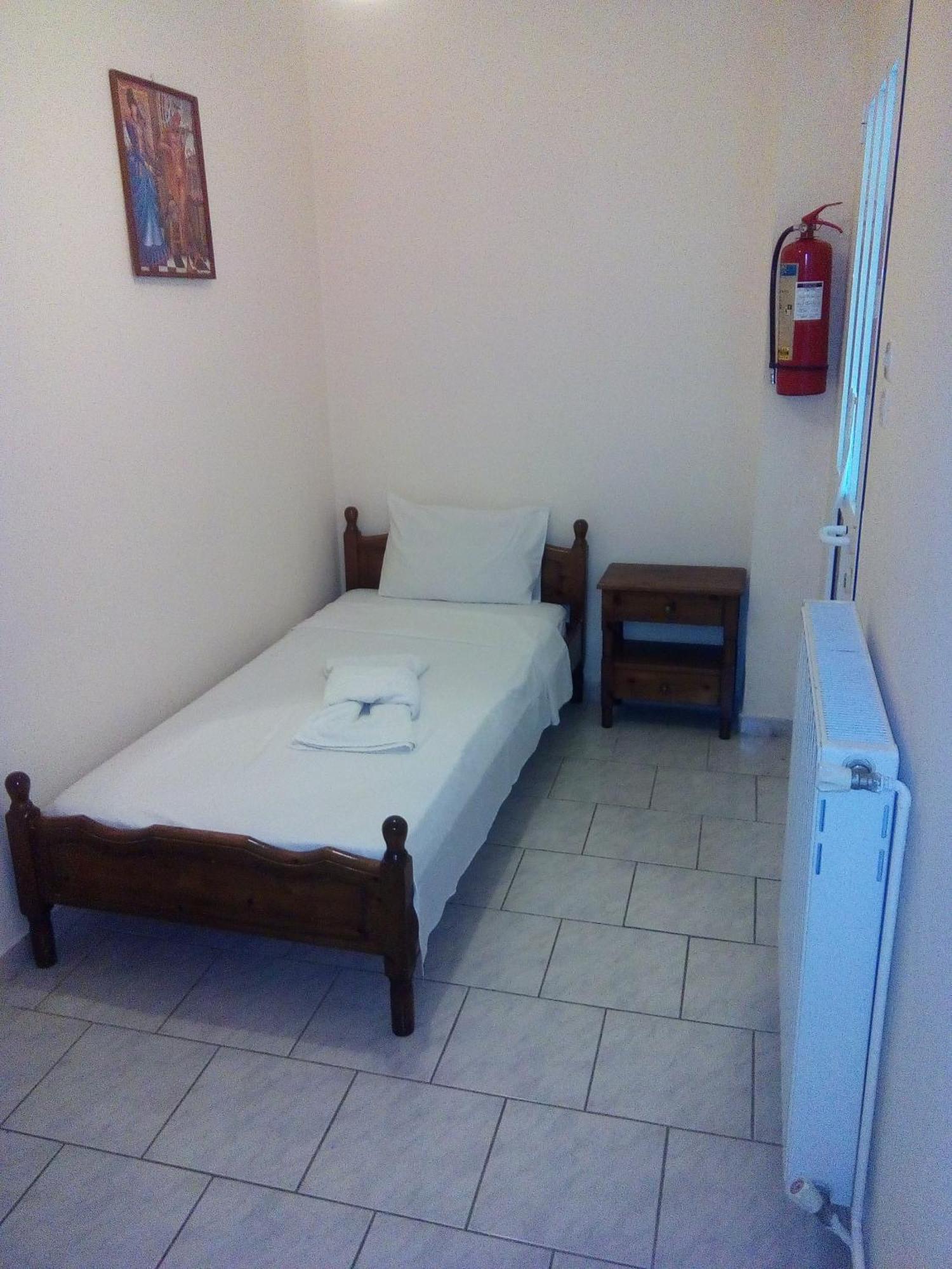 Dionisis Apartments Ajía Effimía Kültér fotó